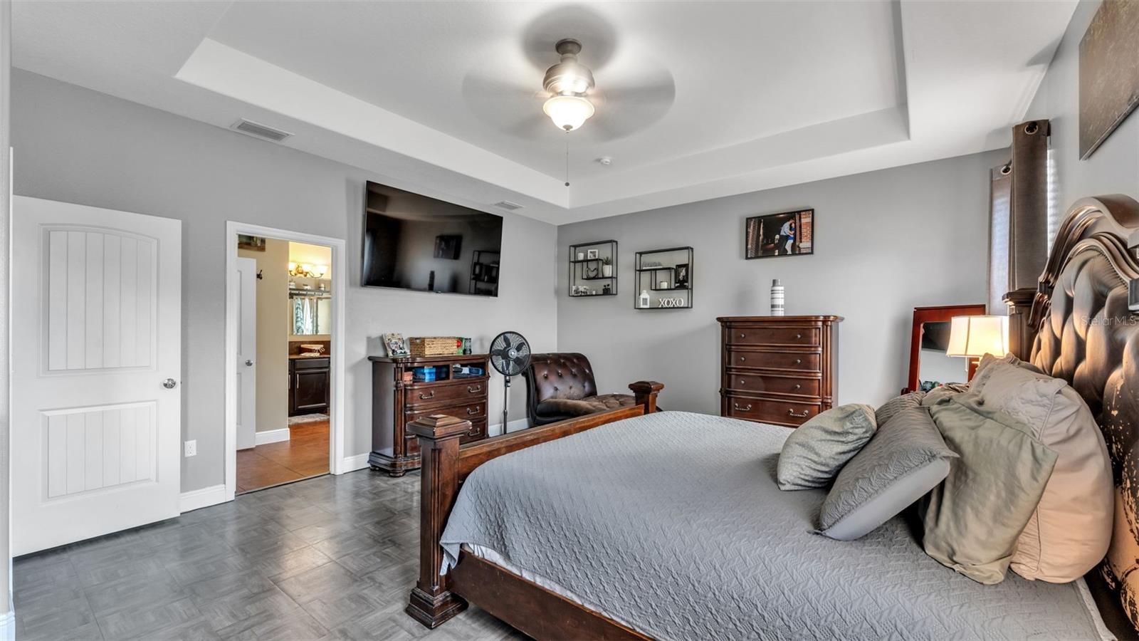 Image 23 of 36 For 4105 Berkshire Loop