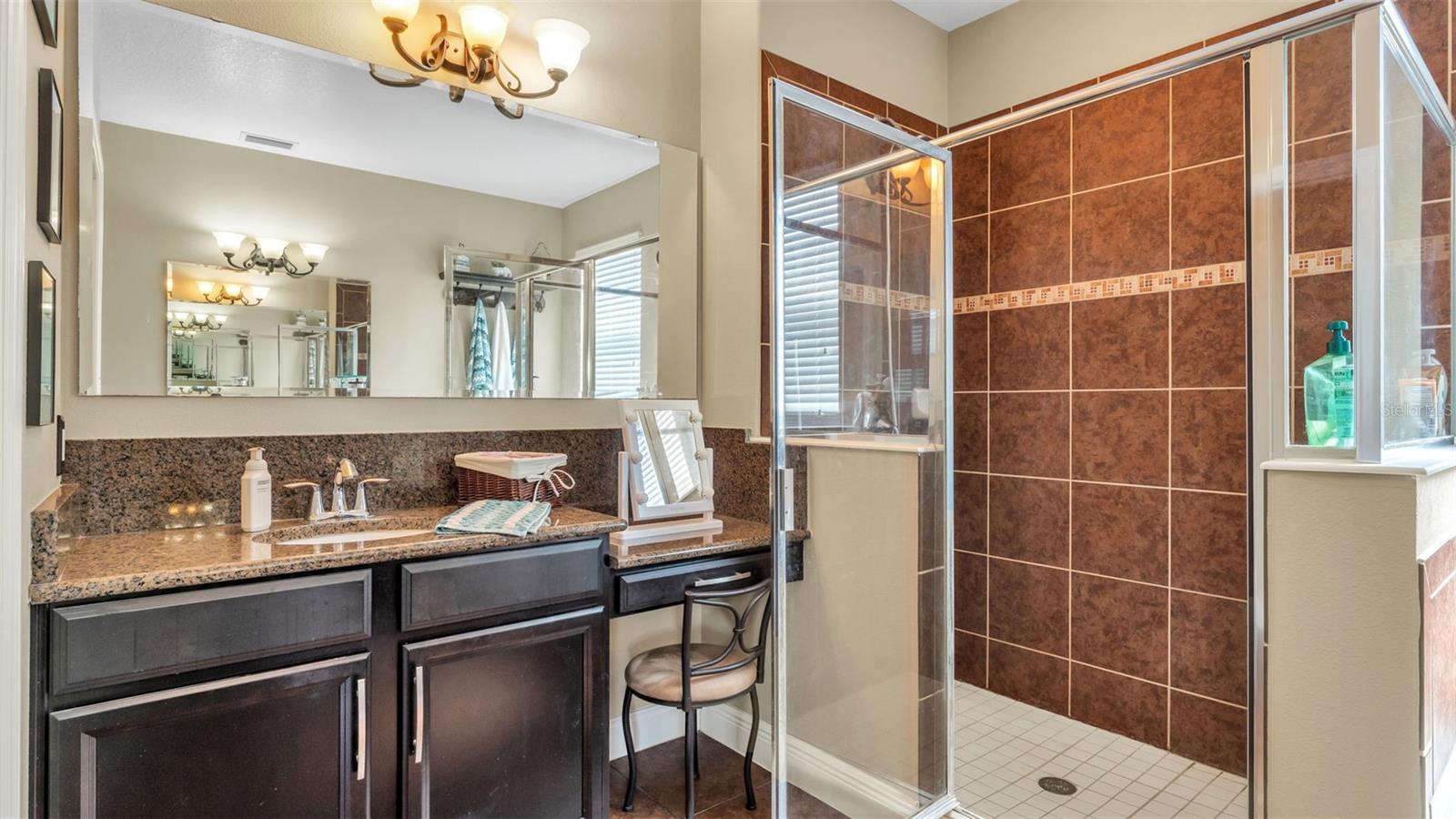 Image 26 of 36 For 4105 Berkshire Loop