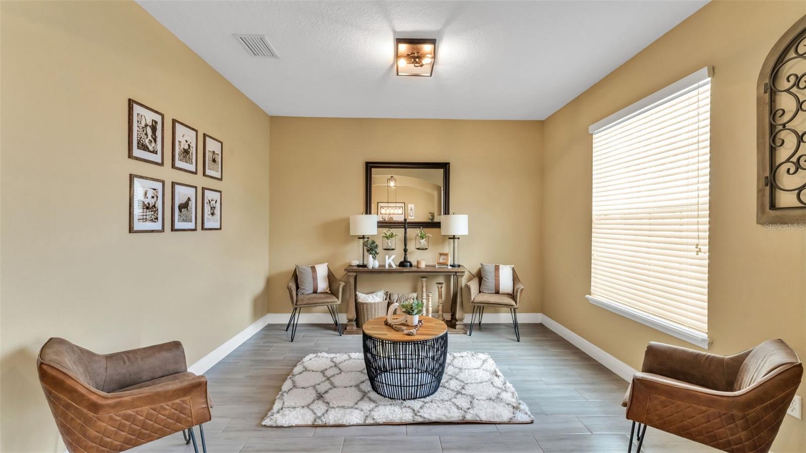 Image 4 of 36 For 4105 Berkshire Loop