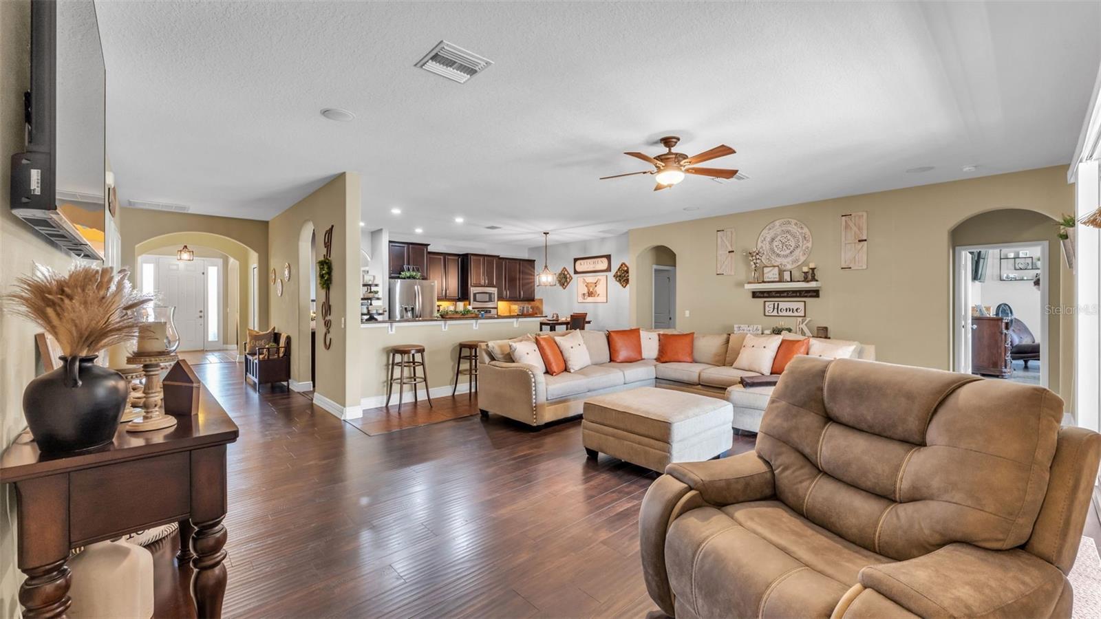 Image 9 of 36 For 4105 Berkshire Loop