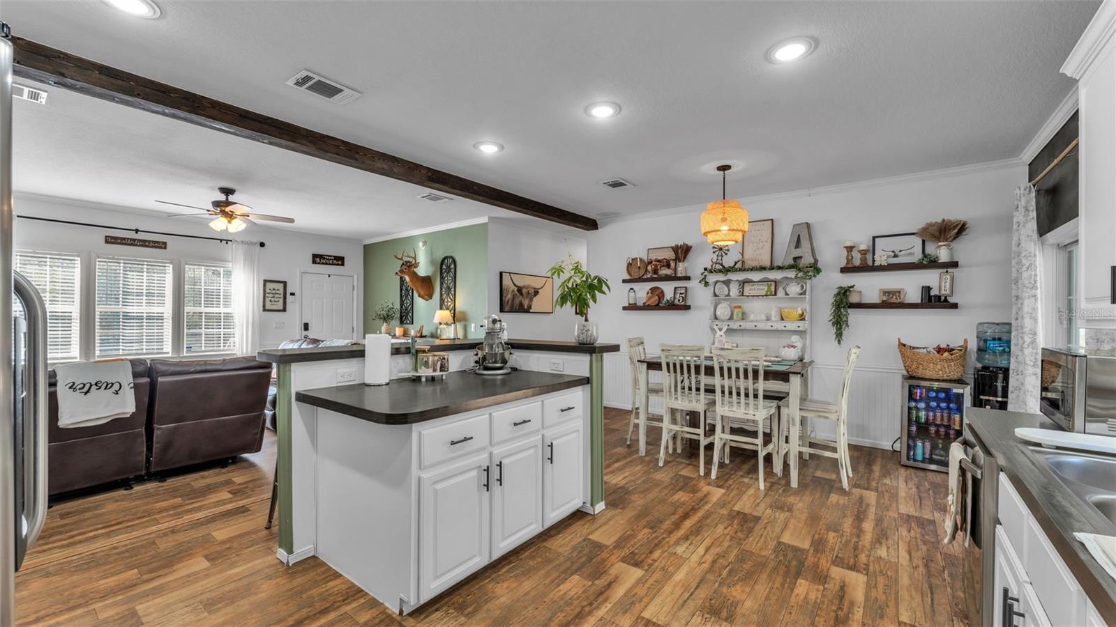 Image 21 of 45 For 2325 Ranchland Acres Road