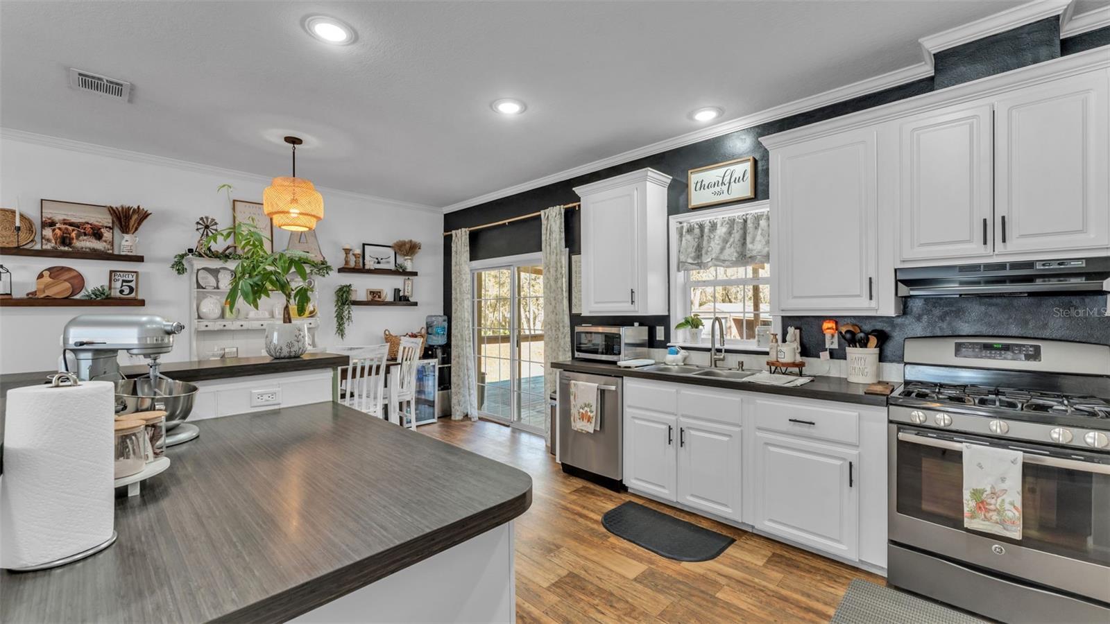 Image 22 of 45 For 2325 Ranchland Acres Road