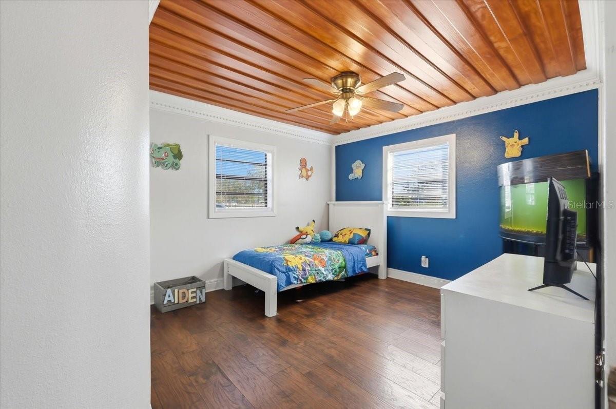 Image 16 of 34 For 901 Trapnell Road