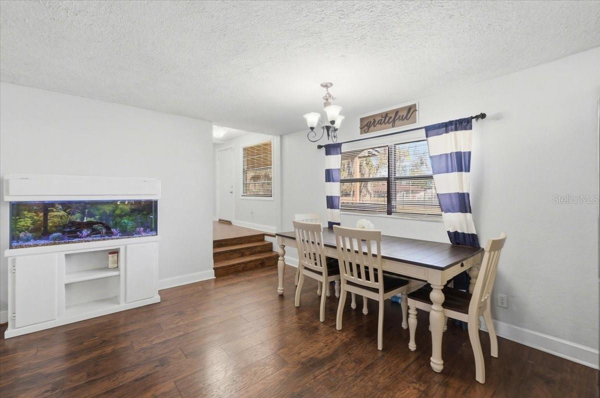 Image 7 of 34 For 901 Trapnell Road