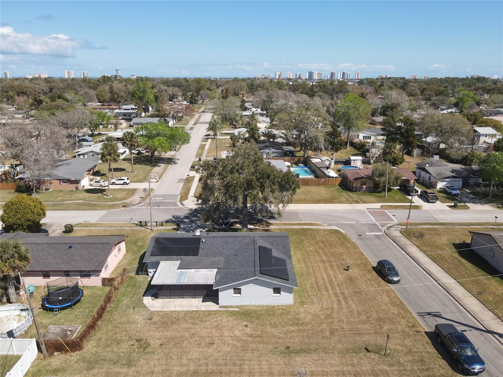 Image 43 of 47 For 2280 Green Street