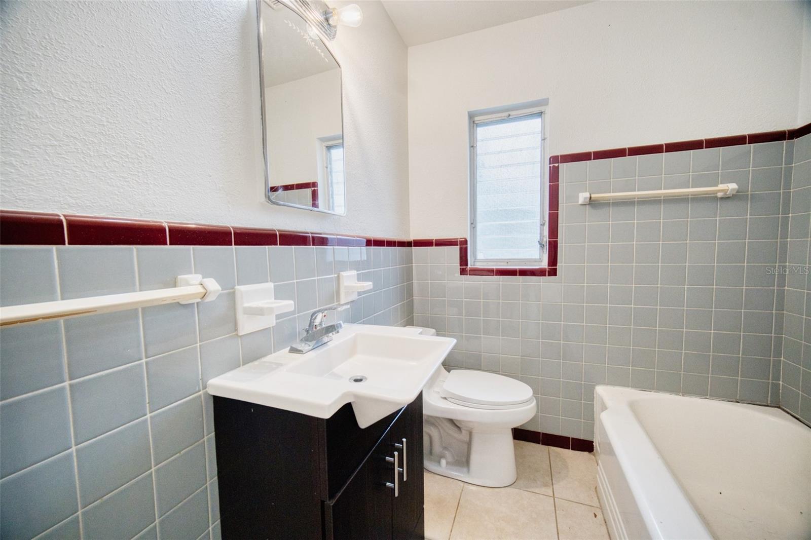 Image 35 of 40 For 2317 Harris Street