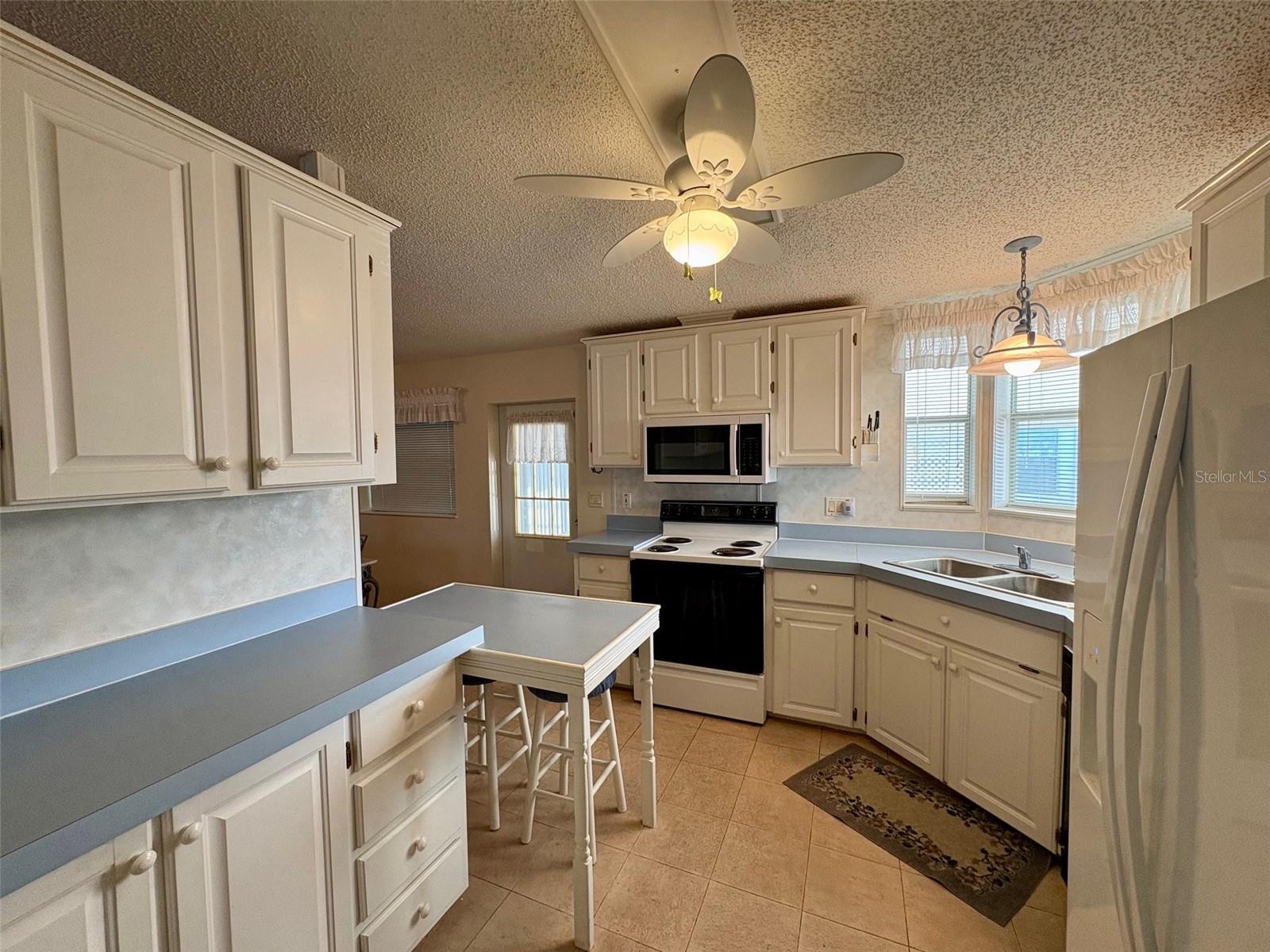 Image 15 of 36 For 6133 Grand Oaks Drive Se