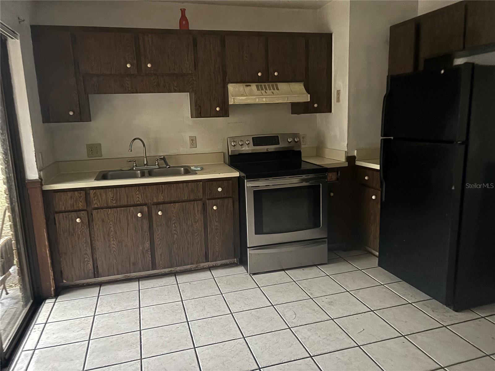 Image 4 of 4 For 1332 Mitchell Street