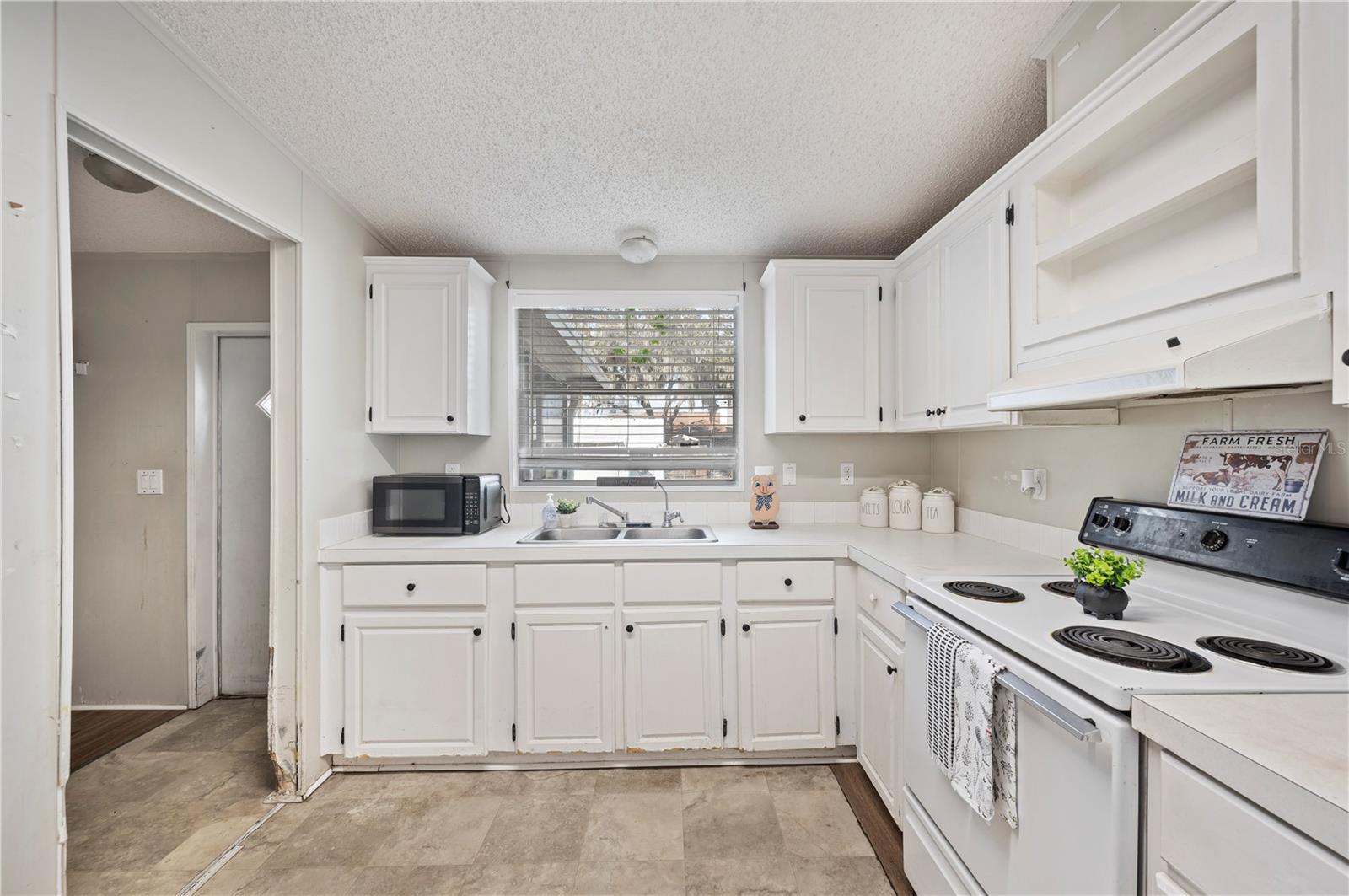 Image 18 of 30 For 4687 Turner Road