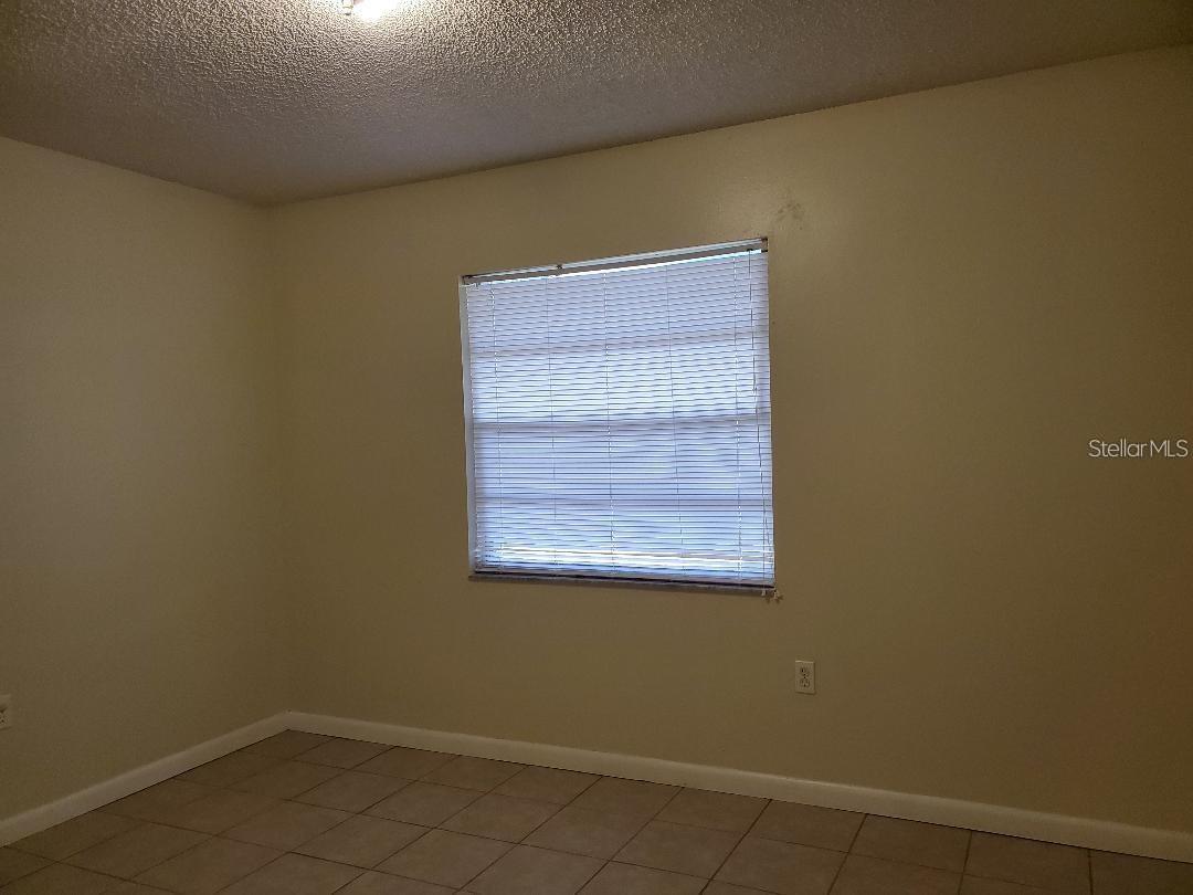 Image 8 of 9 For 734 Shakespeare Drive