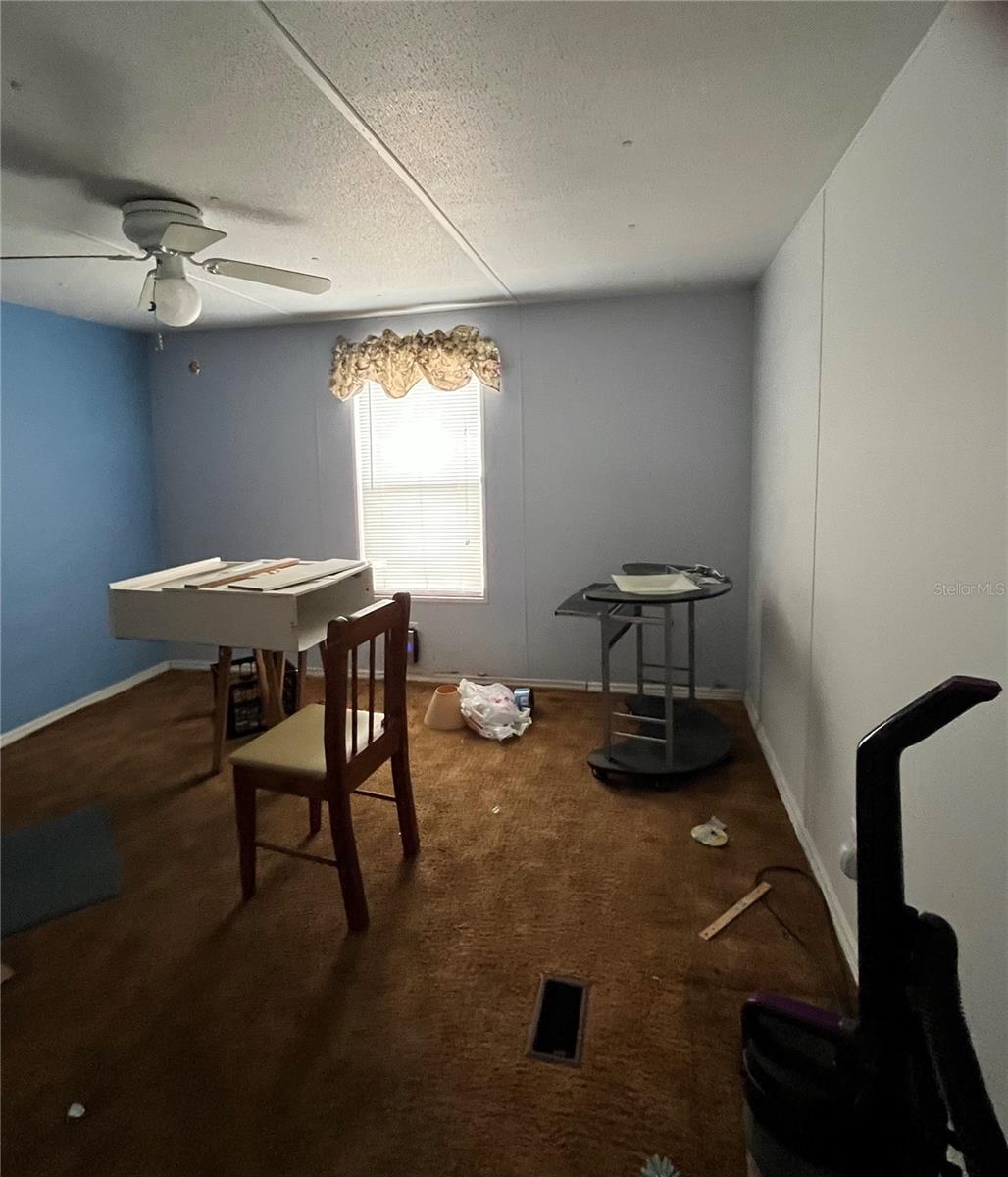 Image 12 of 36 For 3535 King Court