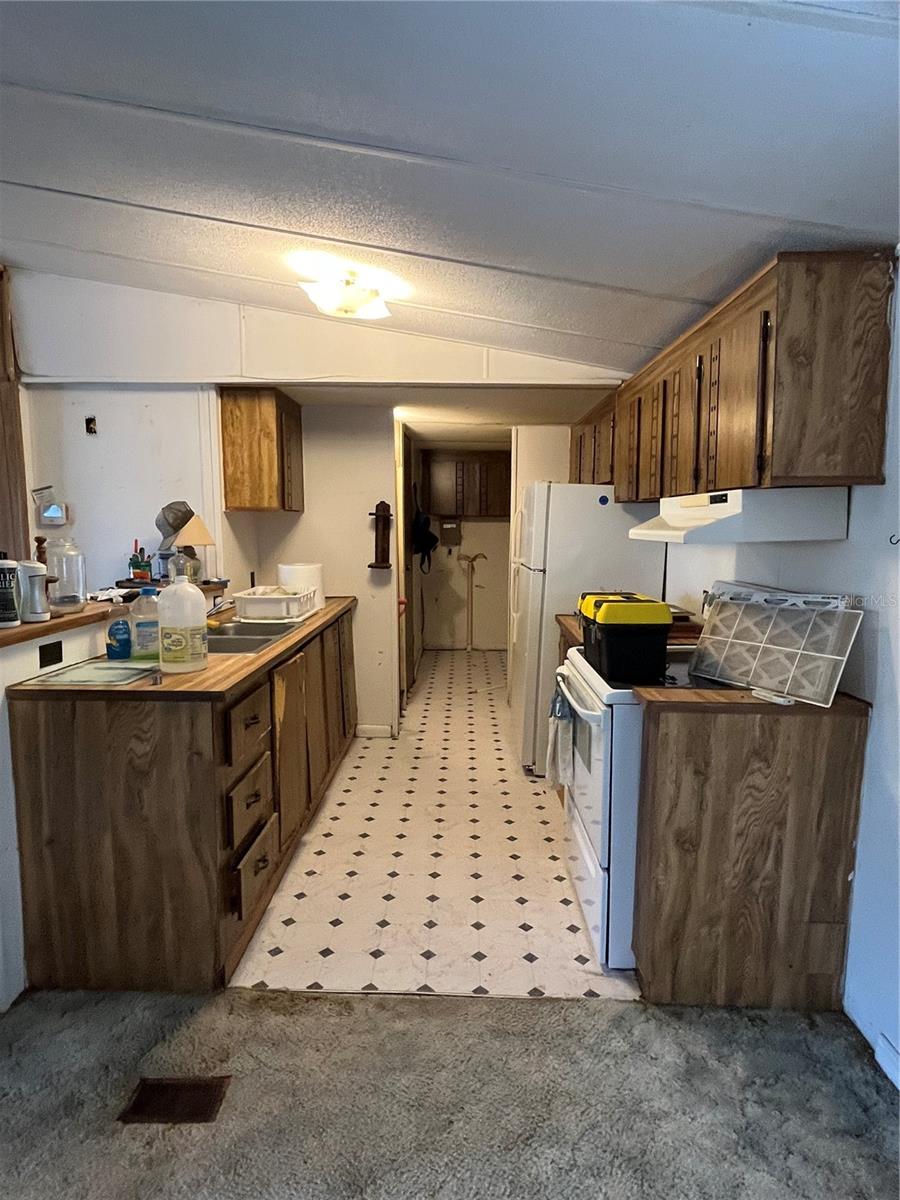 Image 2 of 36 For 3535 King Court