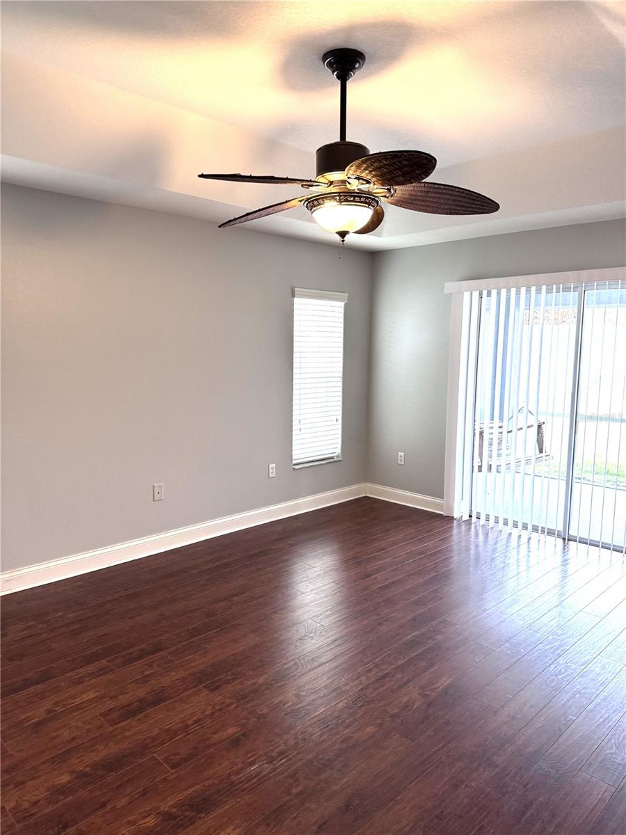 Image 19 of 39 For 2616 Hickory View Loop