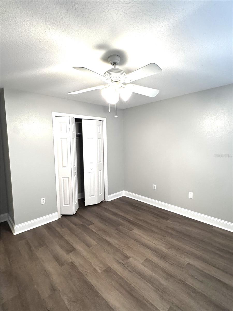 Image 34 of 39 For 2616 Hickory View Loop