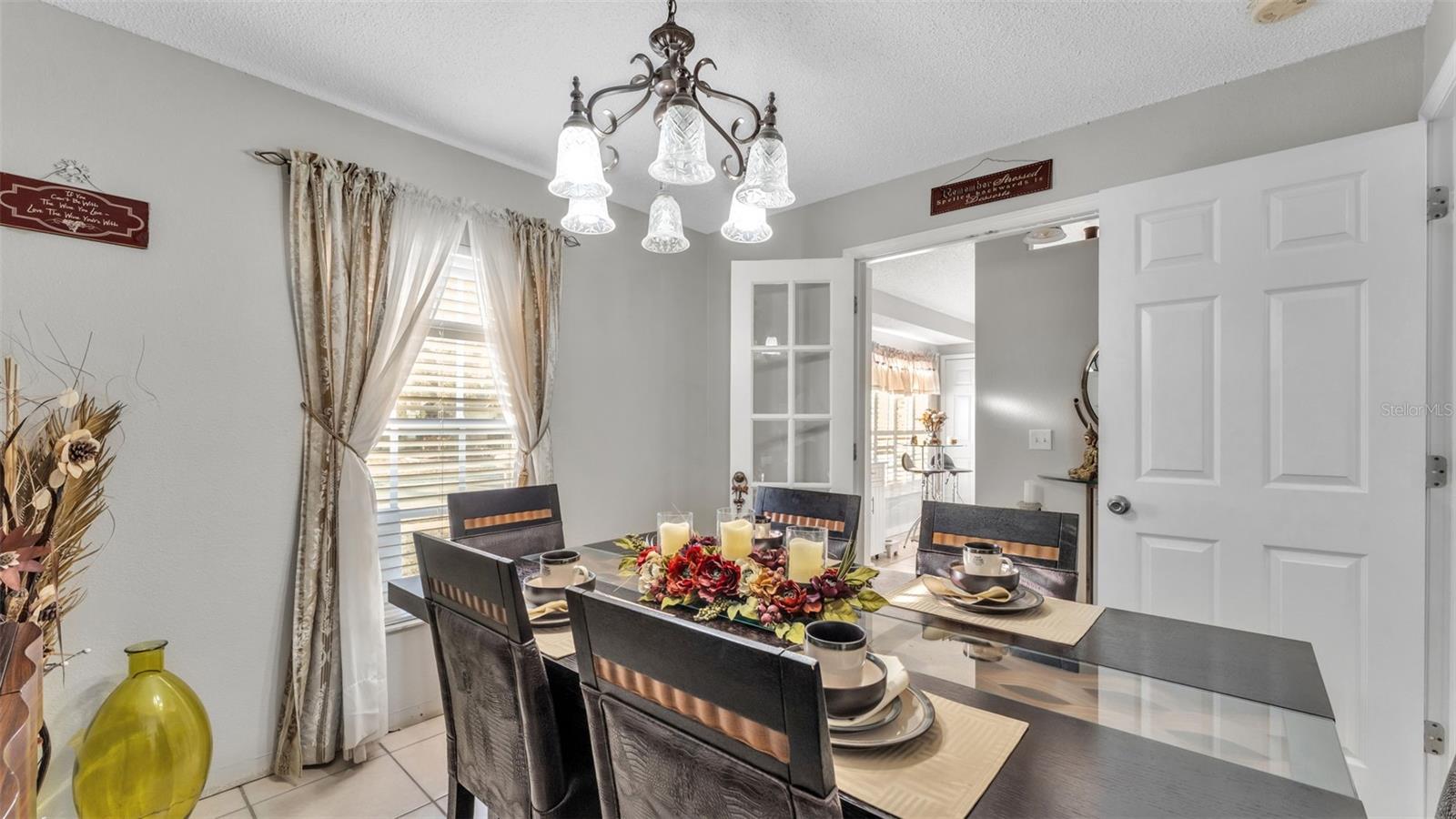 Image 11 of 40 For 5410 Lindburg Street