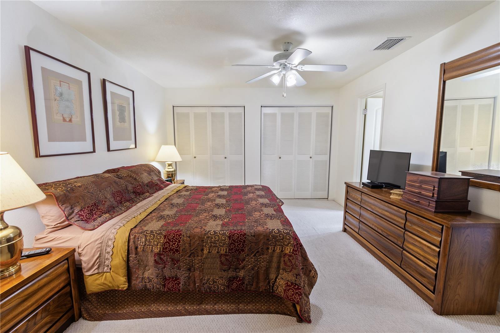 Image 16 of 43 For 111 Las Flores