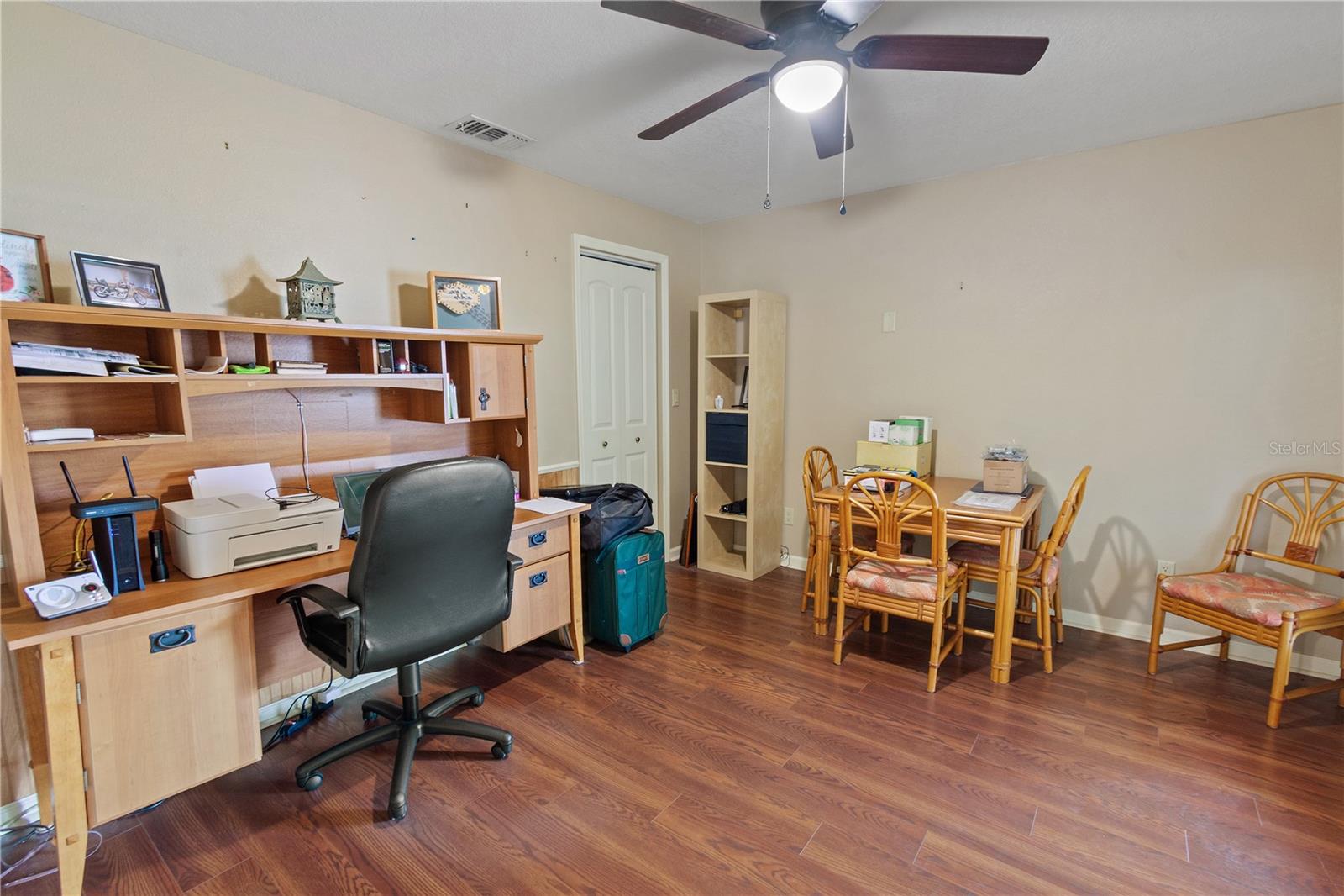 Image 21 of 43 For 111 Las Flores