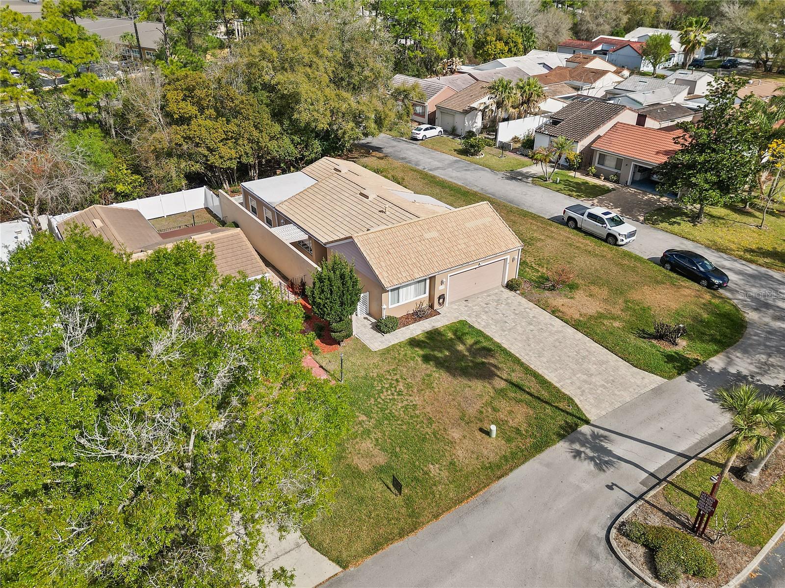 Image 38 of 43 For 111 Las Flores