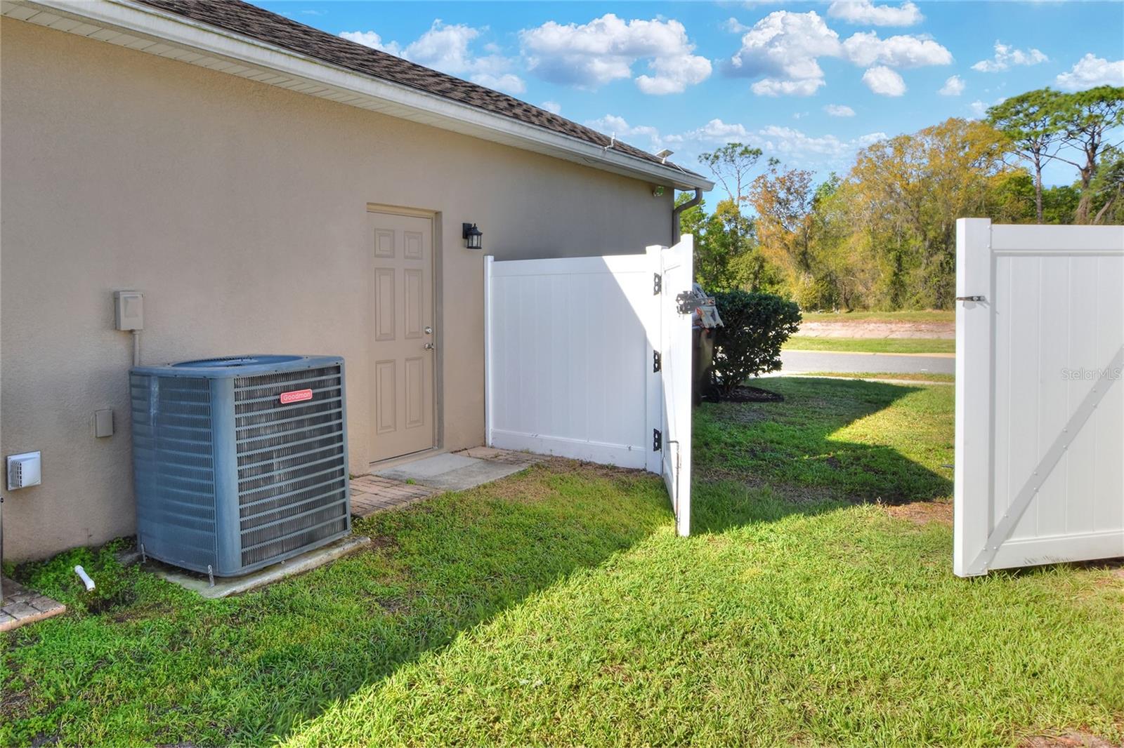 Image 55 of 64 For 8271 Wilder Loop