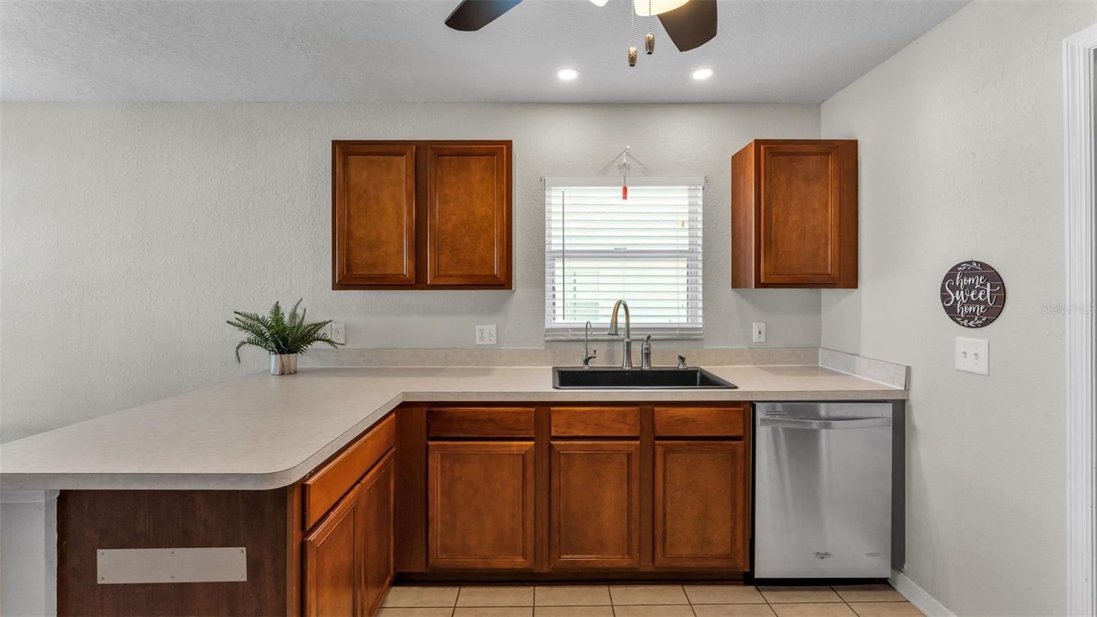 Image 11 of 43 For 7755 Canterbury Circle