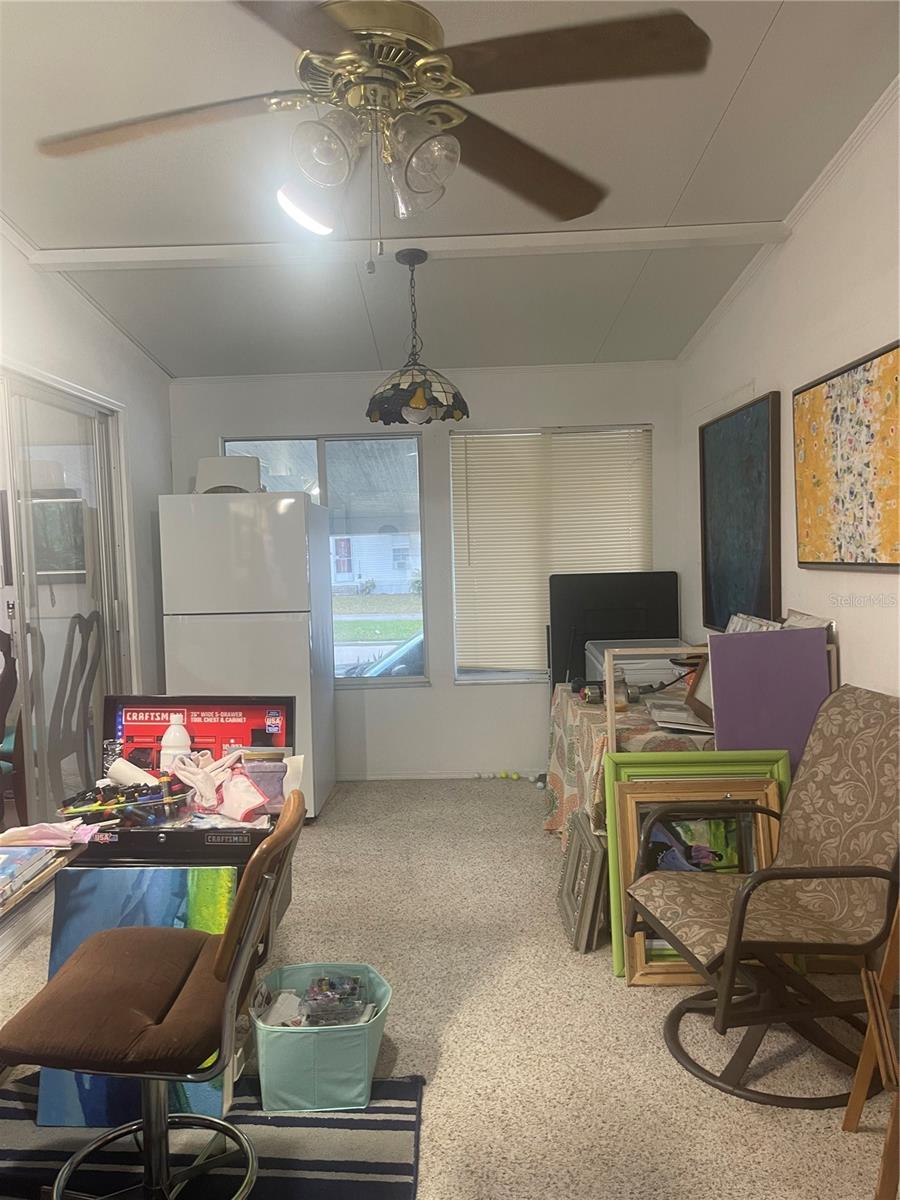 Image 14 of 21 For 501 Oak Ridge E