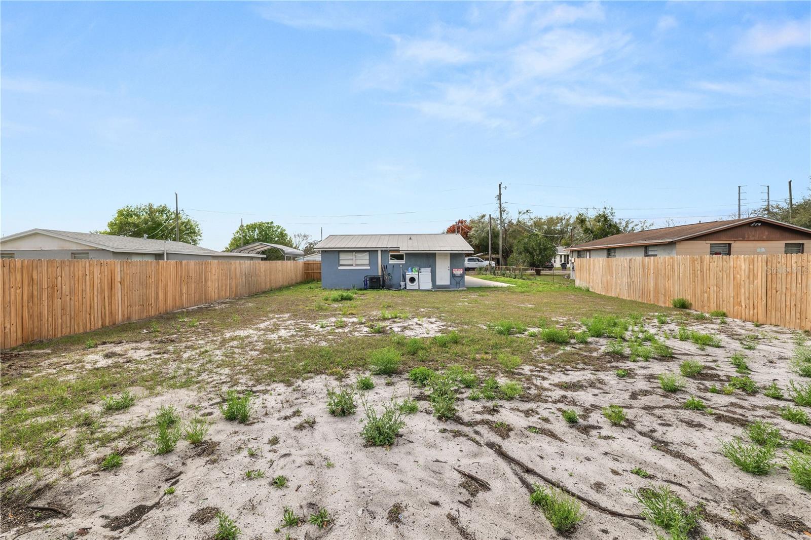 Image 16 of 18 For 272 Avenue A