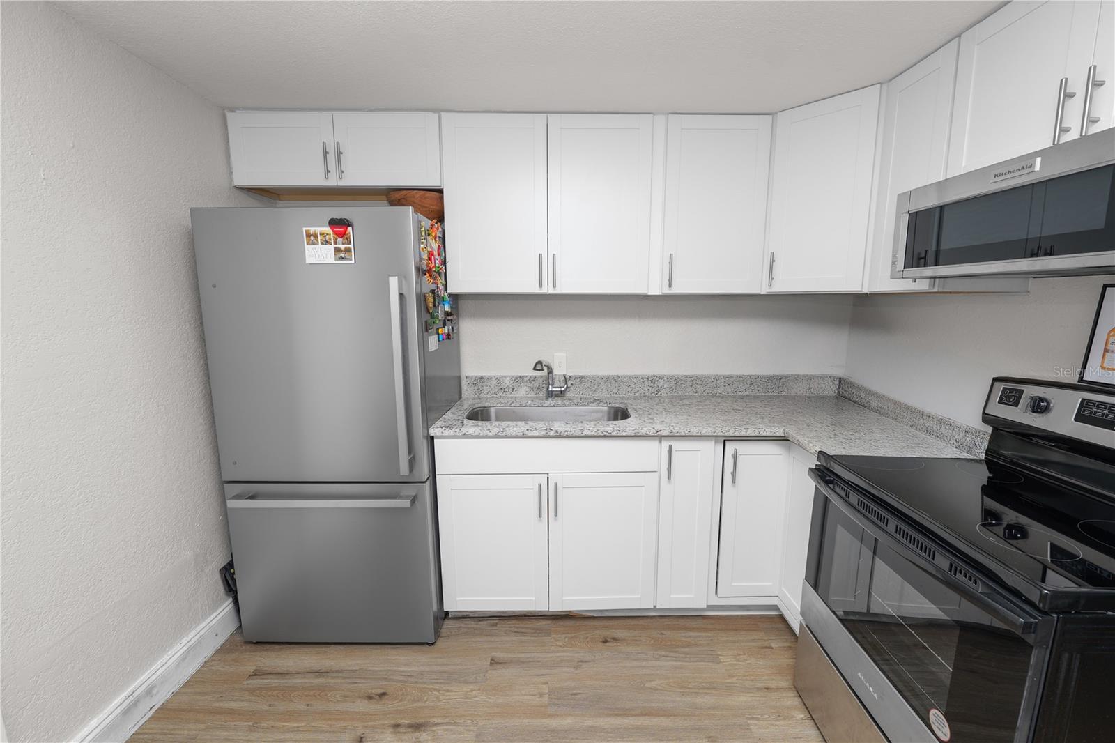 Image 6 of 18 For 272 Avenue A