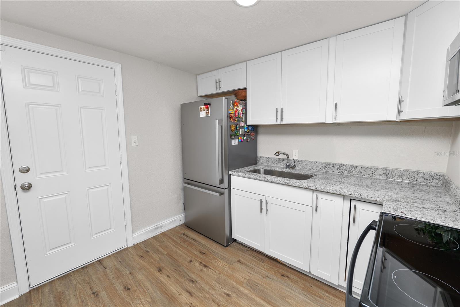 Image 9 of 18 For 272 Avenue A