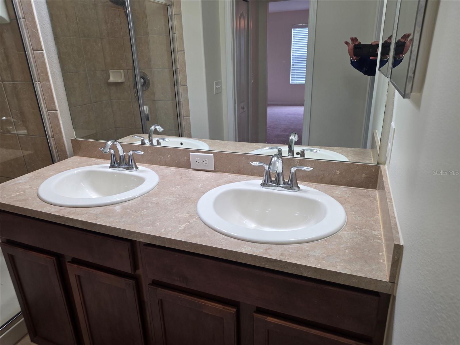 Image 9 of 17 For 3158 Rodrick Circle