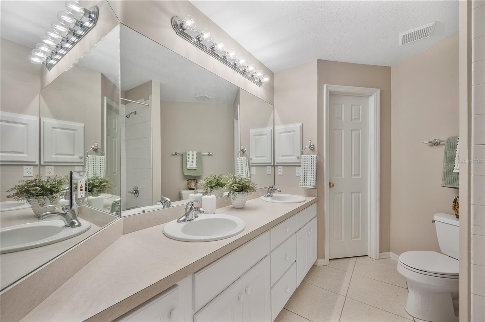 Image 29 of 44 For 3342 Turnberry Lane