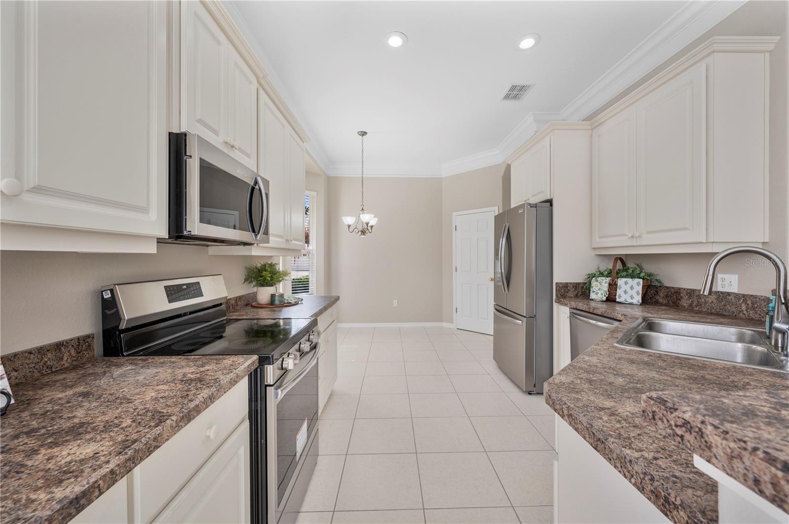 Image 5 of 44 For 3342 Turnberry Lane