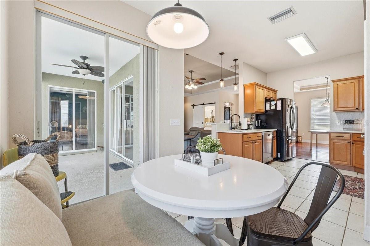 Image 14 of 43 For 6474 Bristol Oaks Drive