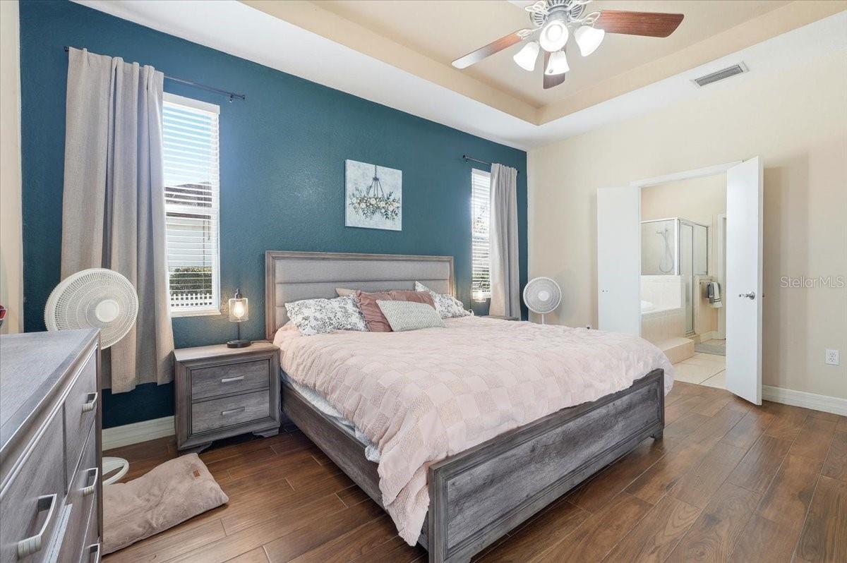 Image 18 of 43 For 6474 Bristol Oaks Drive