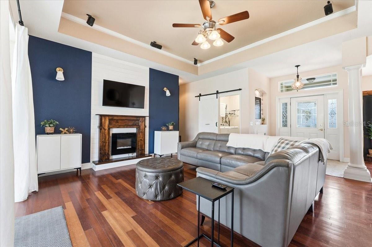 Image 3 of 43 For 6474 Bristol Oaks Drive