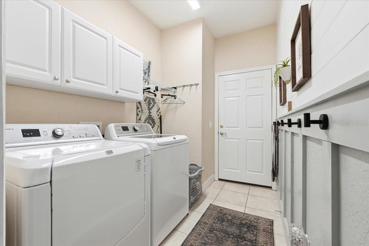 Image 31 of 43 For 6474 Bristol Oaks Drive