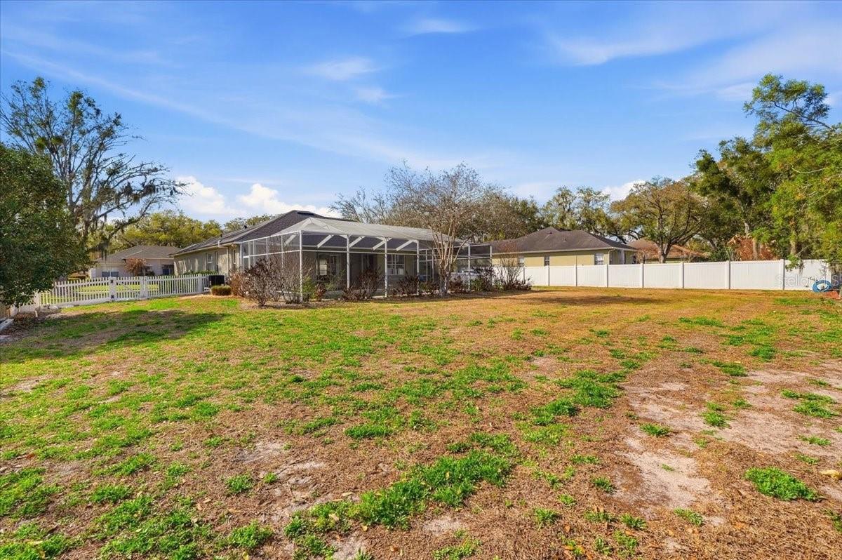 Image 39 of 43 For 6474 Bristol Oaks Drive