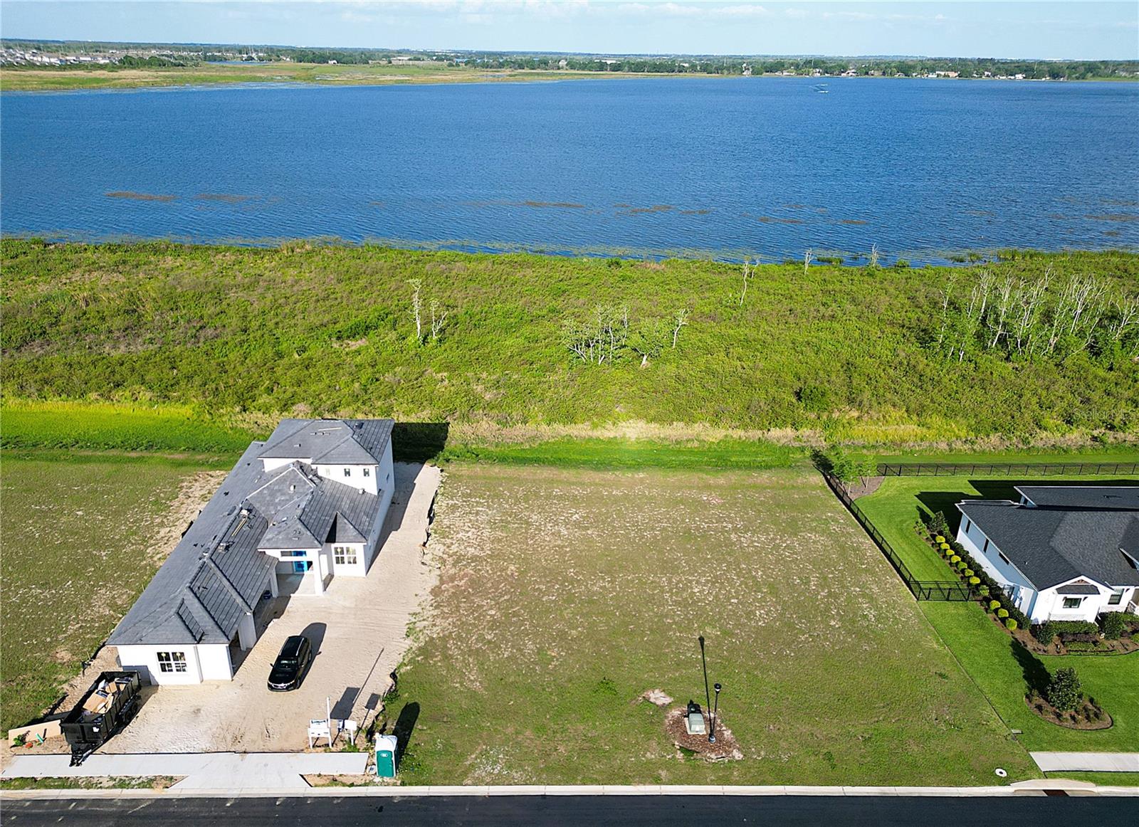 Image 2 of 41 For 332 Caladium Avenue