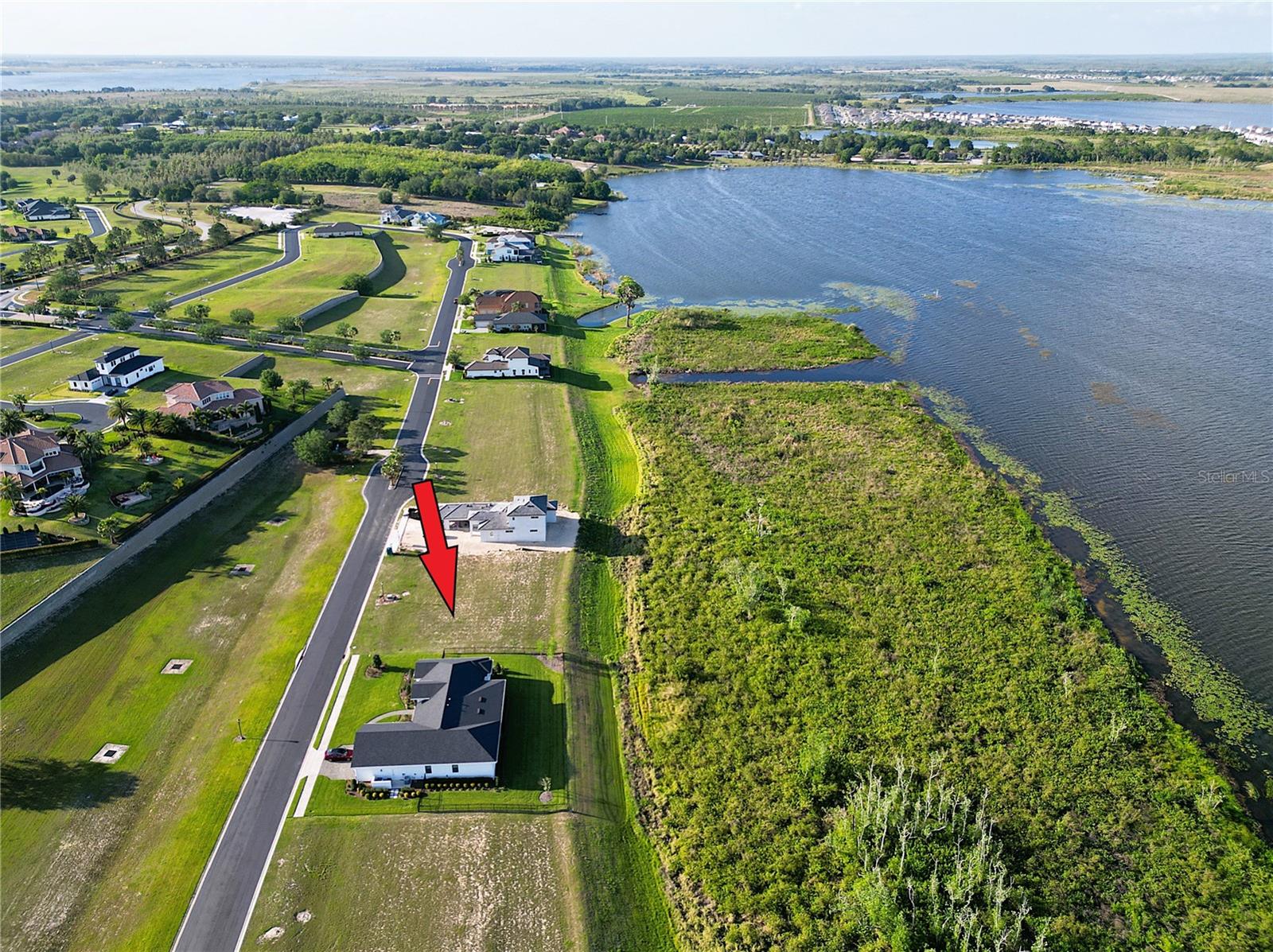 Image 5 of 41 For 328 Caladium Avenue