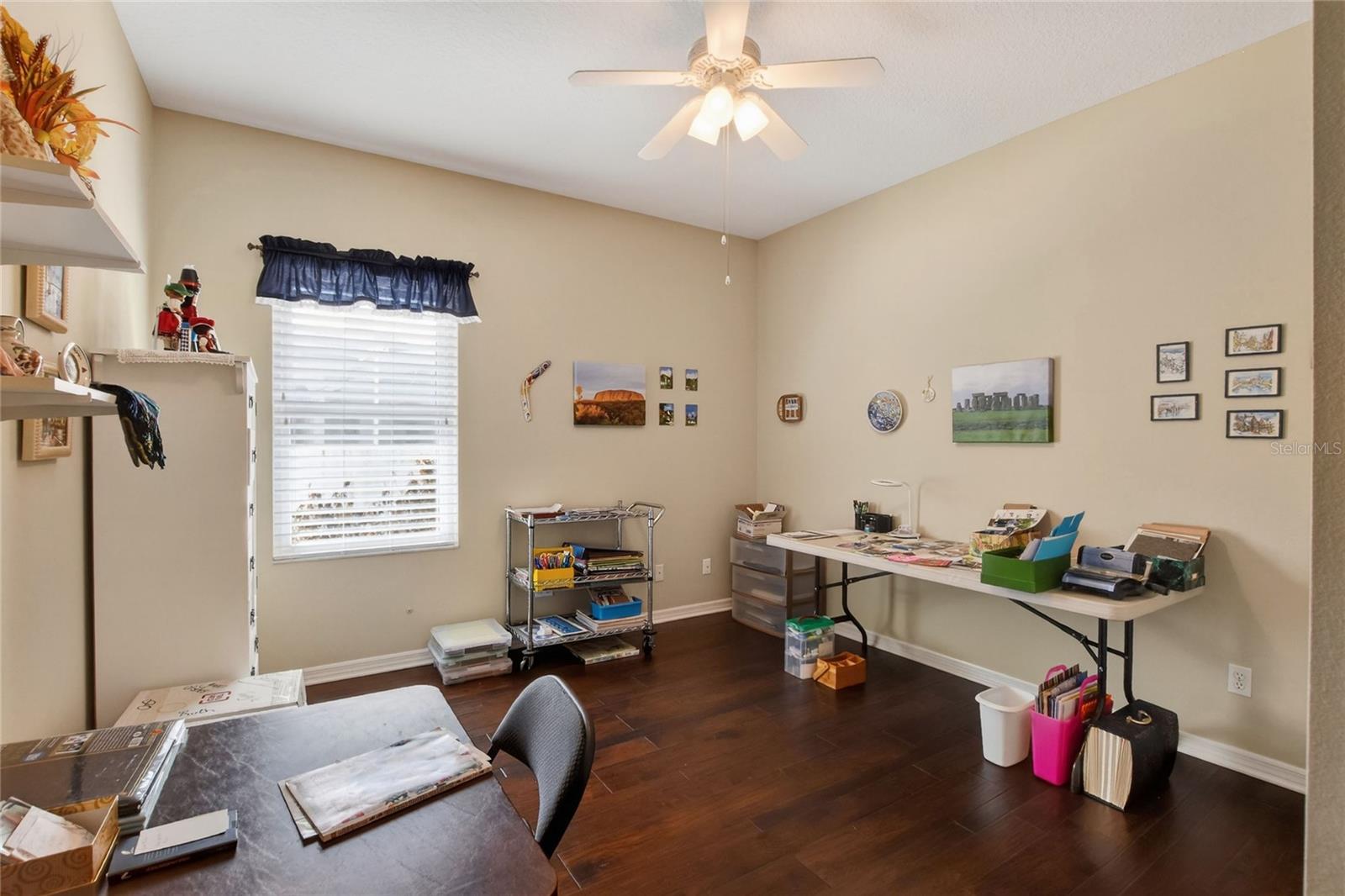 Image 40 of 76 For 858 Hanover Way