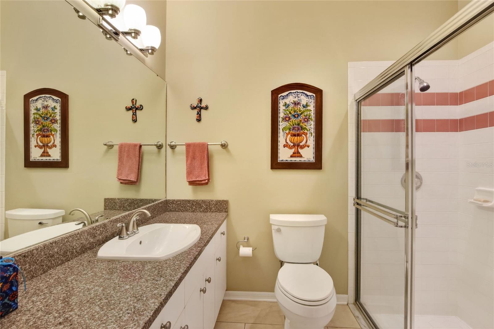 Image 42 of 76 For 858 Hanover Way