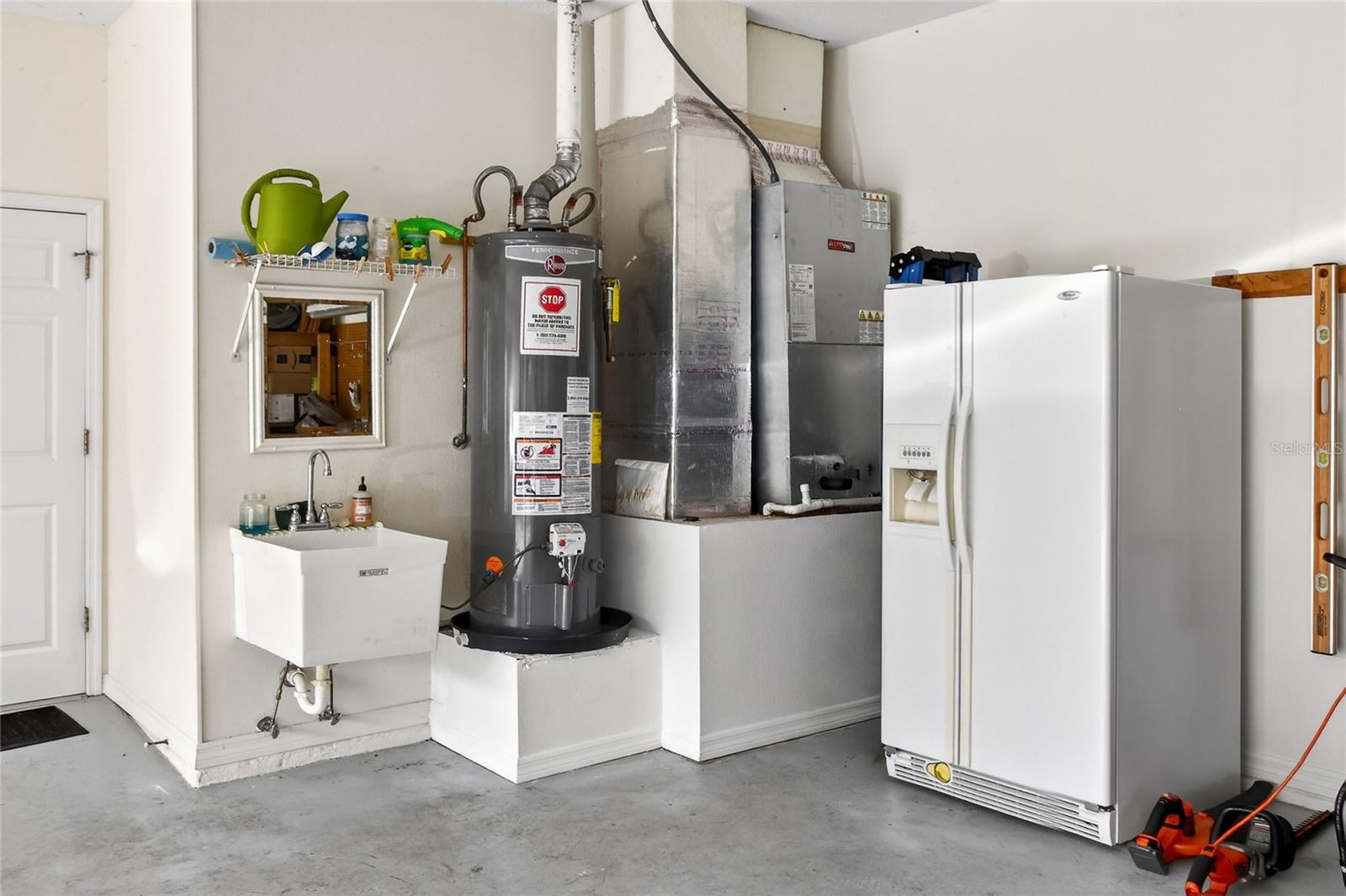 Image 48 of 76 For 858 Hanover Way