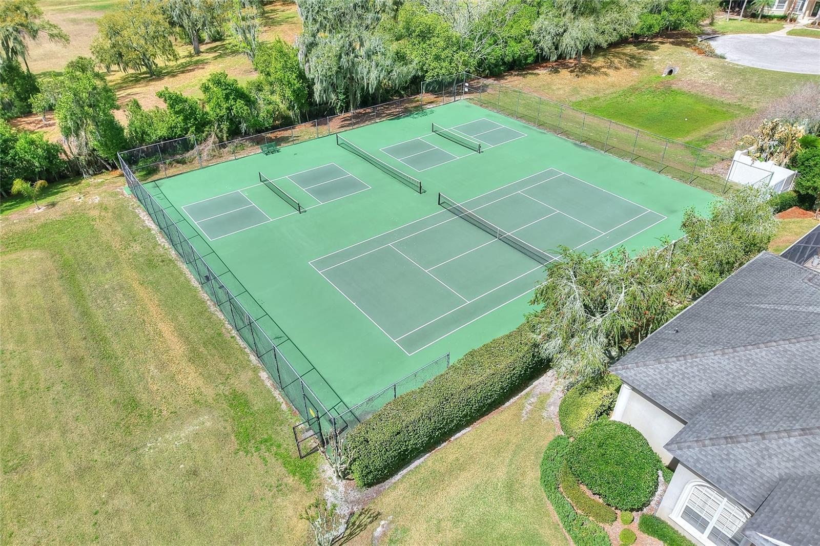 Image 76 of 76 For 858 Hanover Way