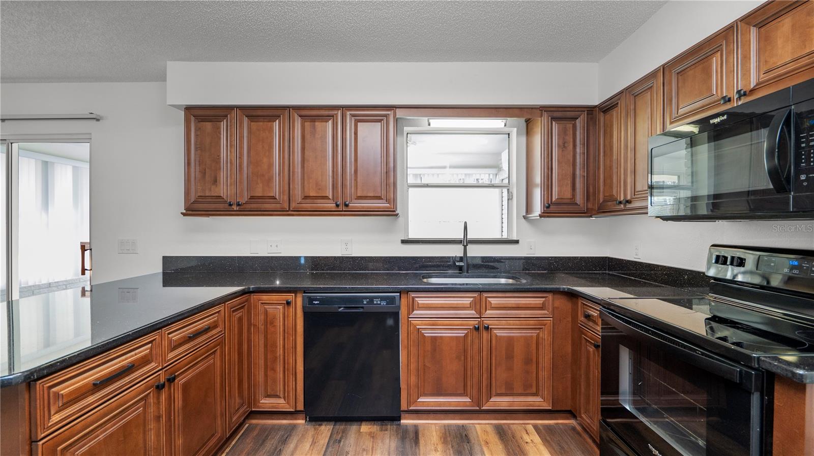 Image 19 of 70 For 1775 Highland Boulevard