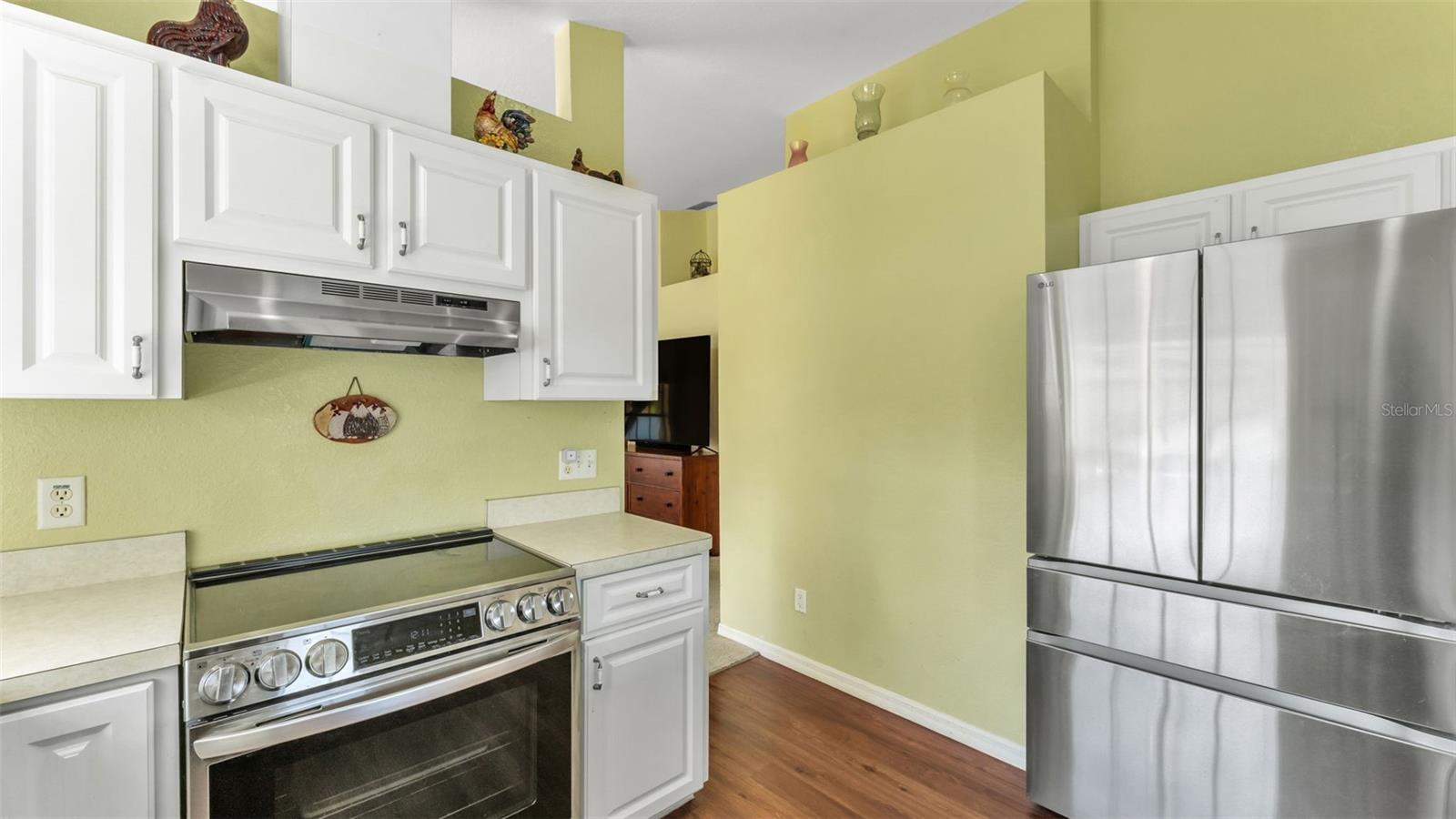 Image 10 of 29 For 2141 Hatteras Point