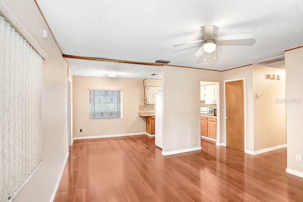 Image 15 of 25 For 825 Chamberlain Boulevard