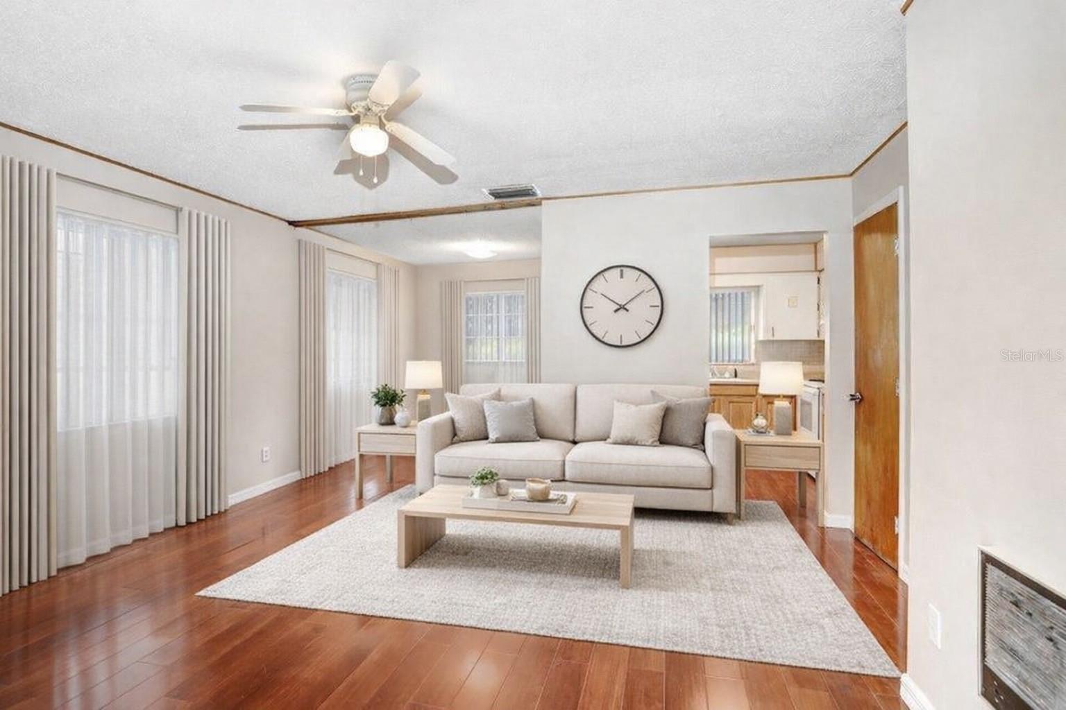 Image 16 of 25 For 825 Chamberlain Boulevard