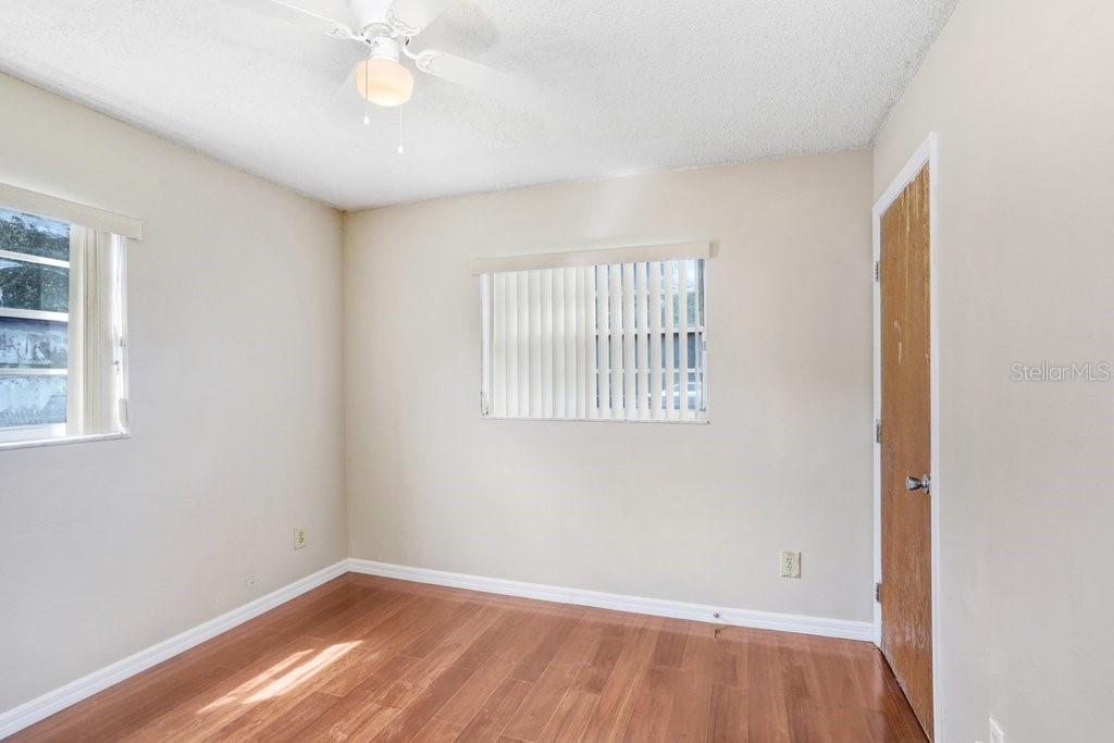 Image 20 of 25 For 825 Chamberlain Boulevard