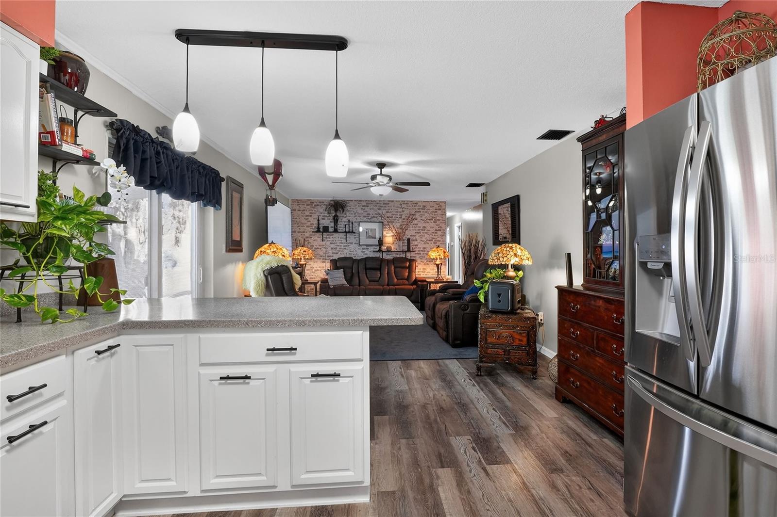 Image 17 of 53 For 1151 Circle Drive