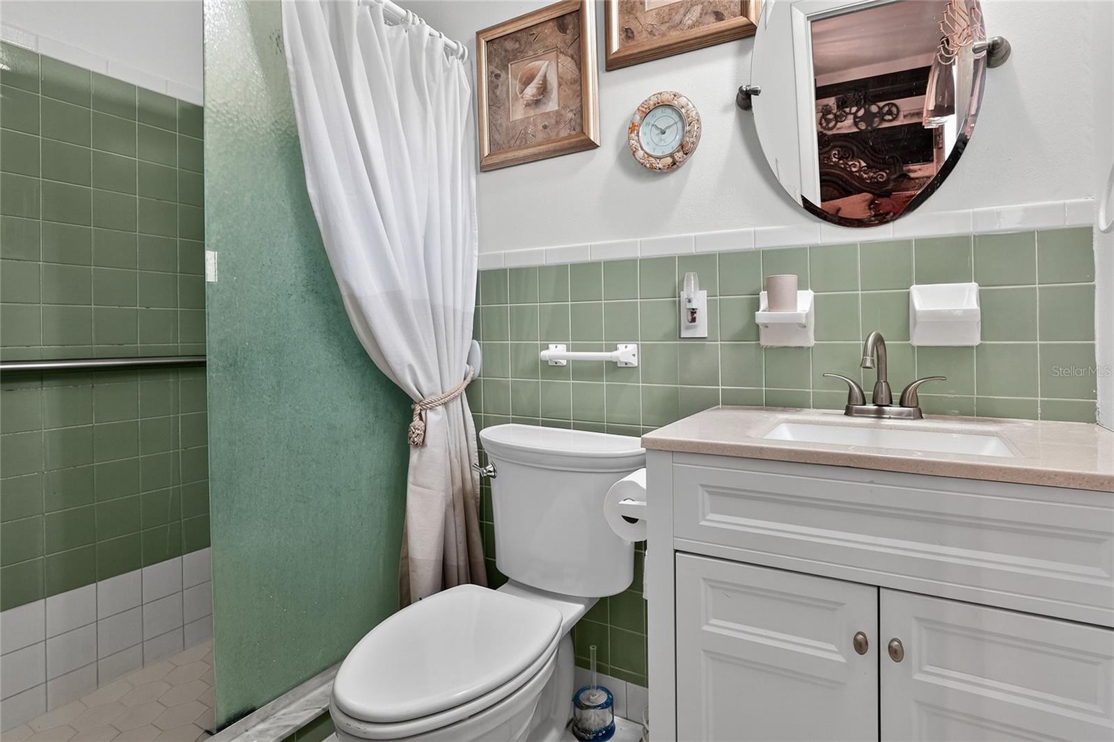 Image 24 of 53 For 1151 Circle Drive