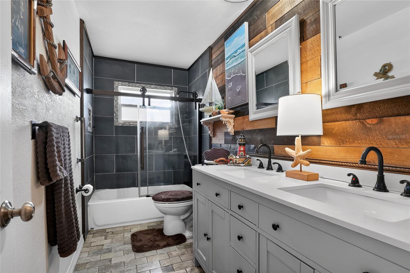 Image 27 of 53 For 1151 Circle Drive